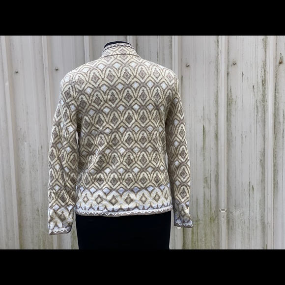 Pendleton Cardigan - Picture 3 of 7